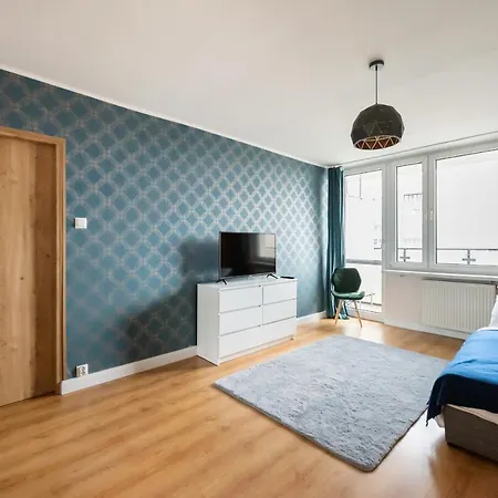 Praga-poludnie Blue By Bookinghost Warschau